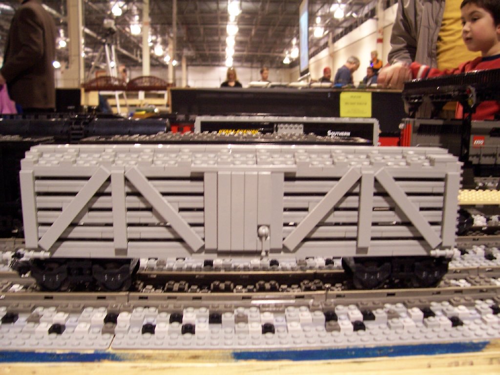 train-047.jpg