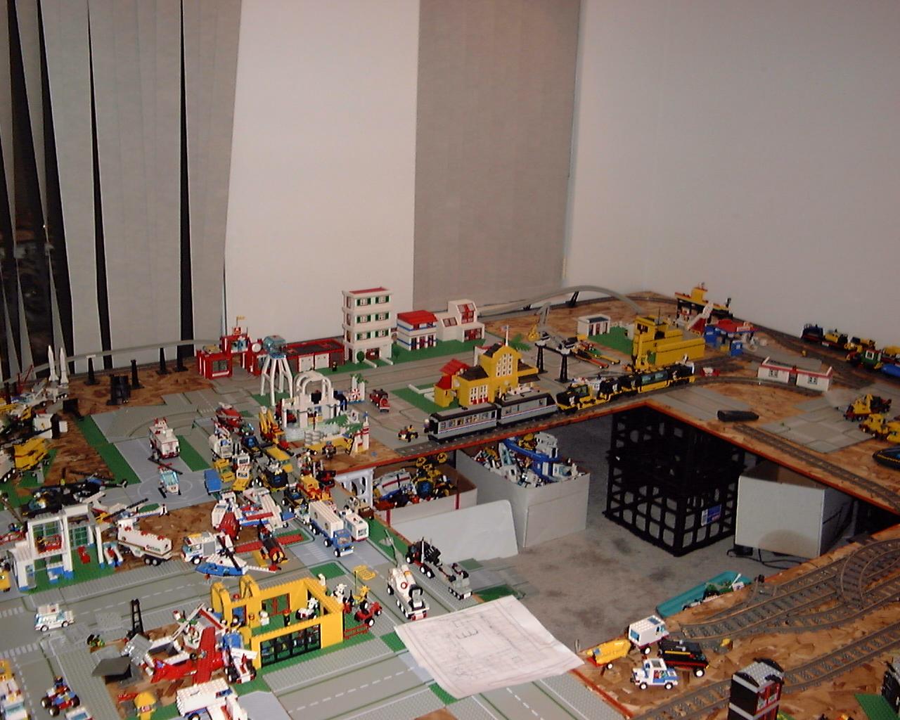 lego-city-1.jpg