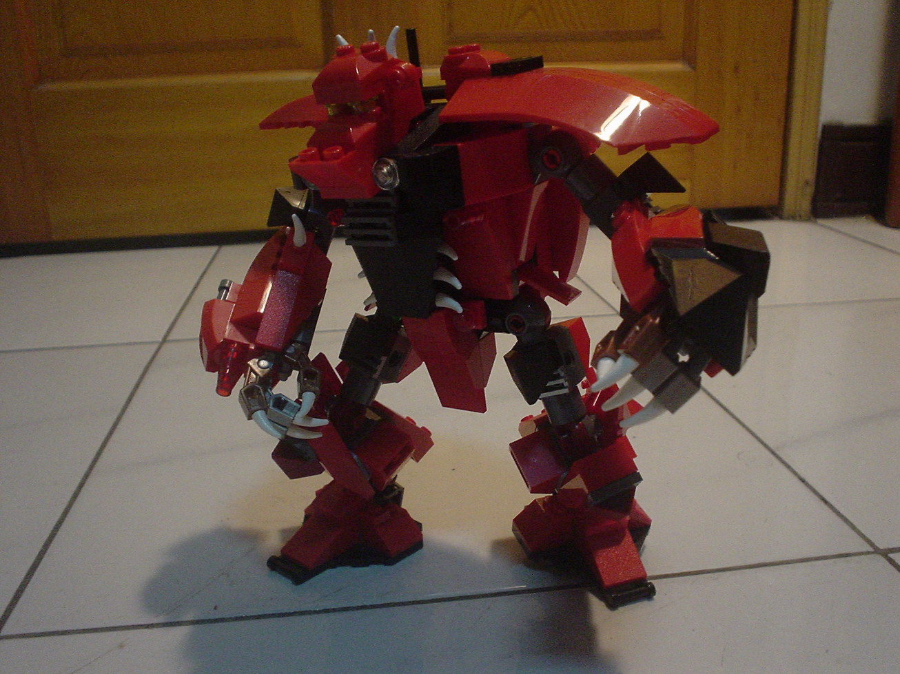 red-robo1-10.jpg