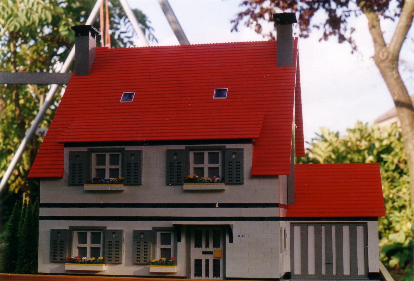 house_005b.jpg