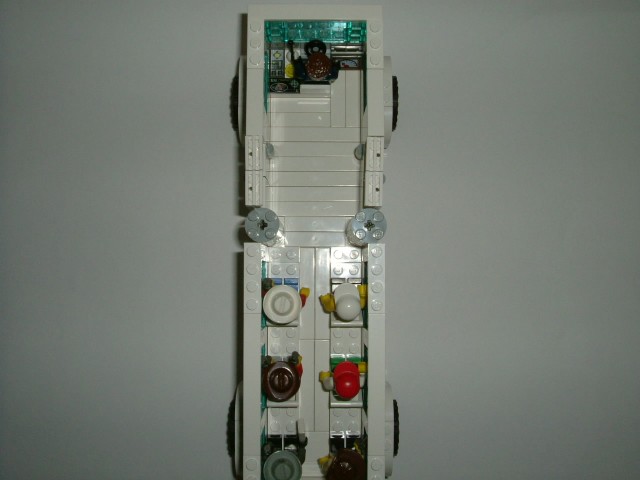 white-bus-06.jpg