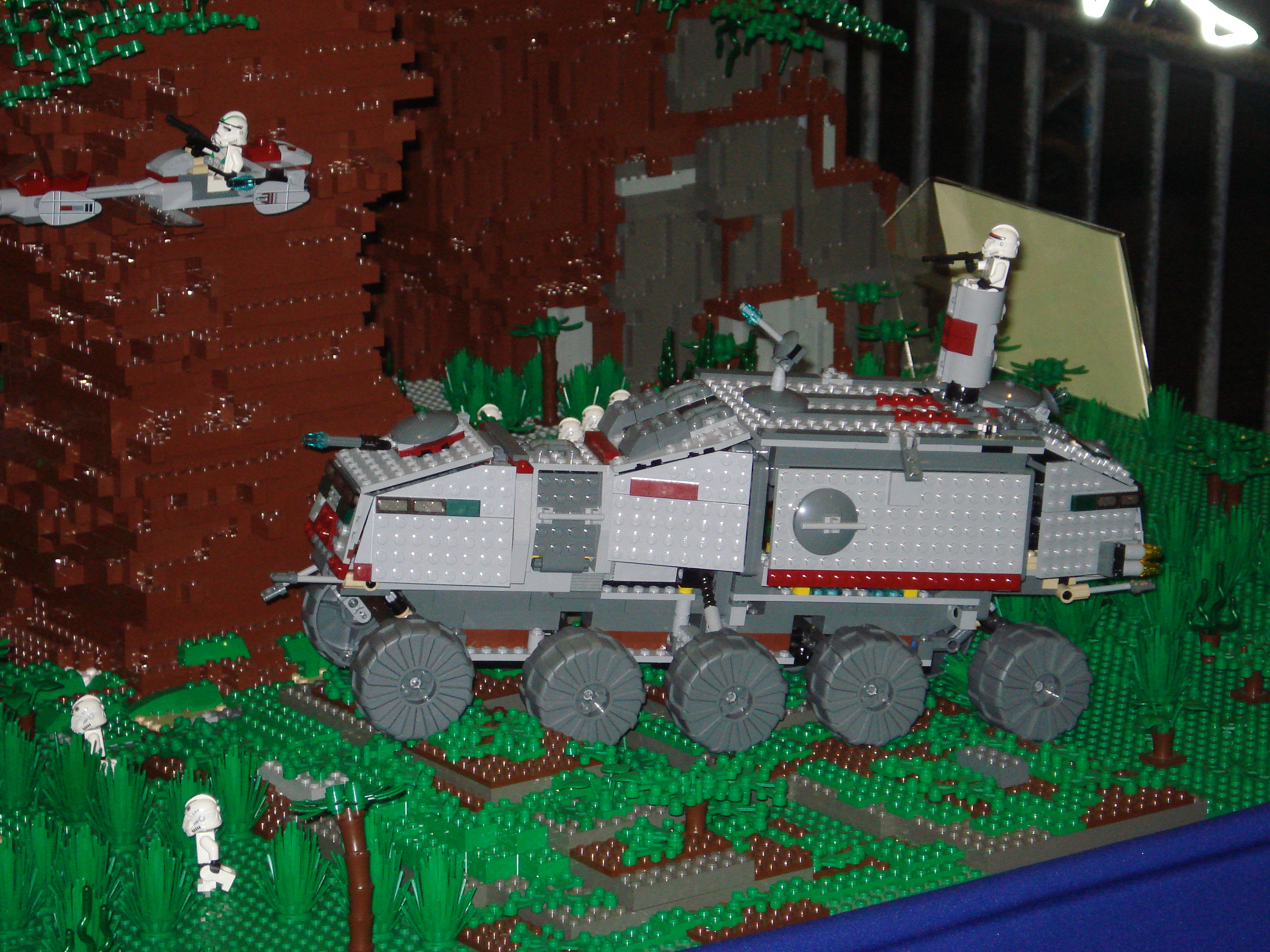 legoworld2.jpg