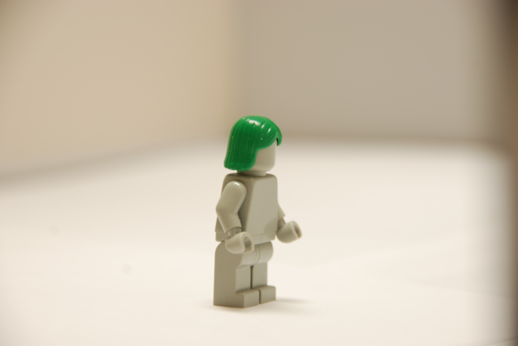 green_long_hair.jpg