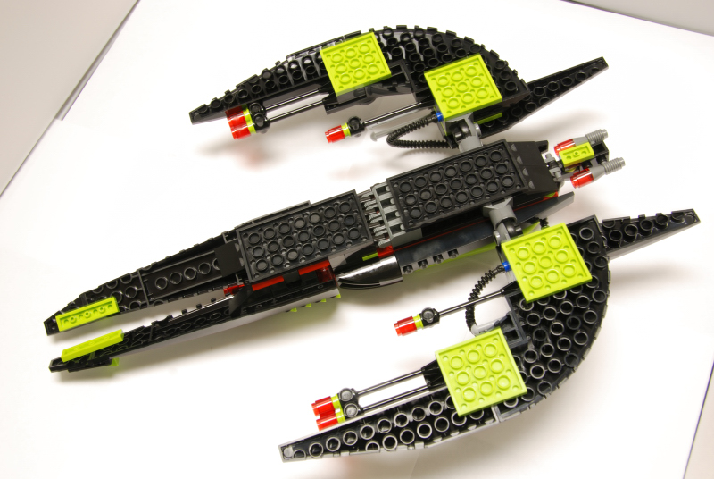 alien_ship_bottom.jpg