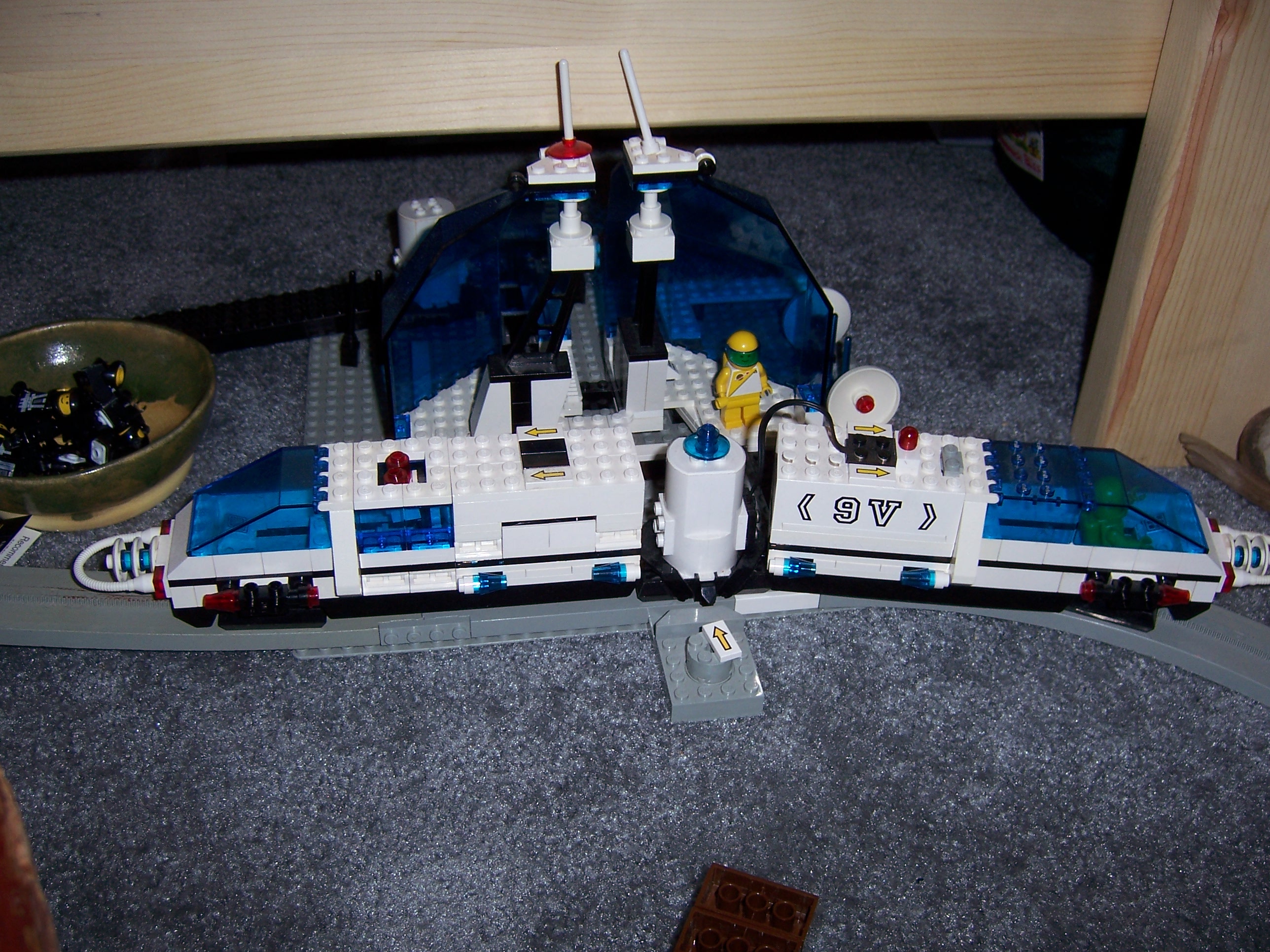 6990_monorail_w_base1.jpg