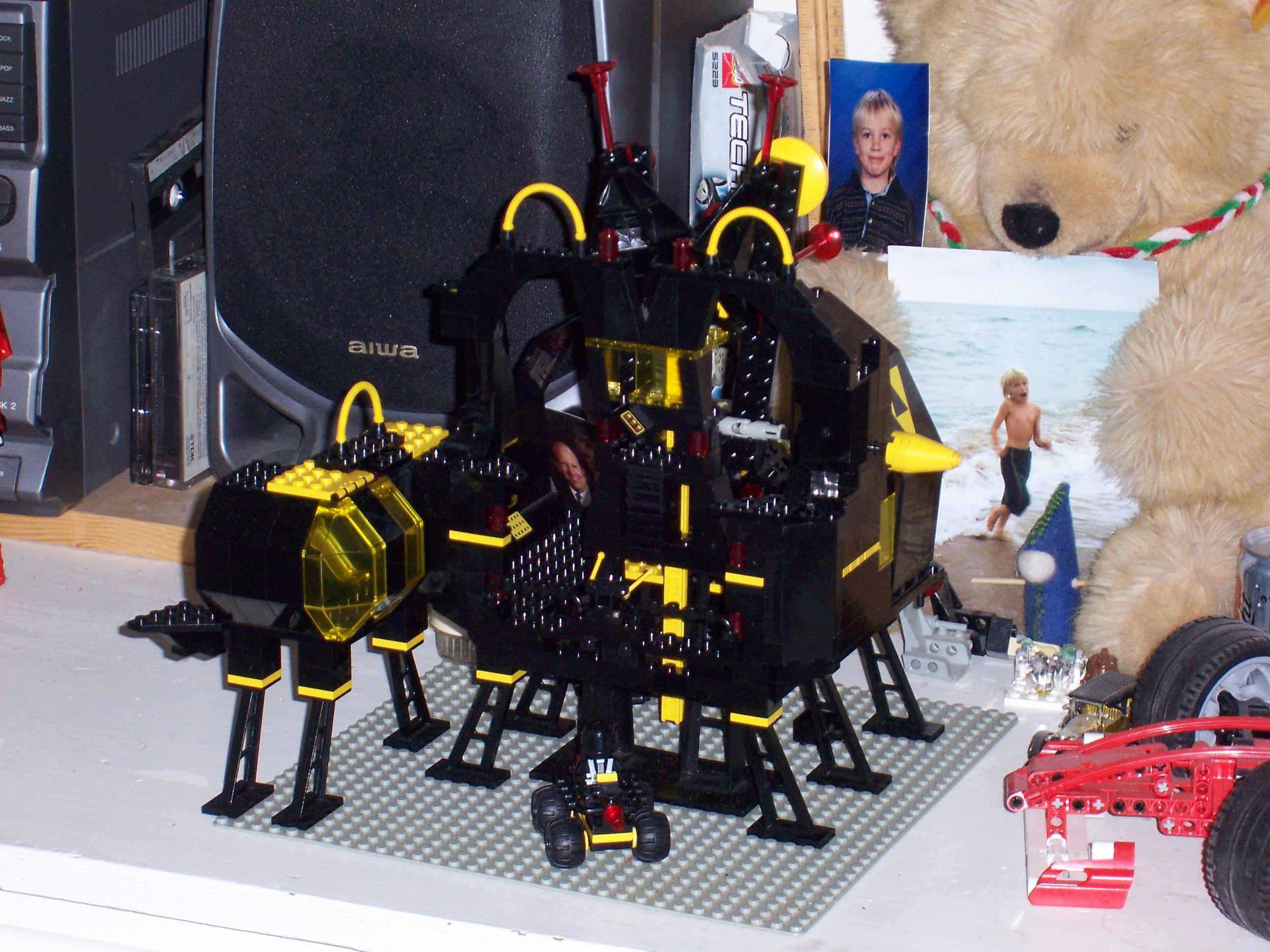 half_blacktron_base.jpg