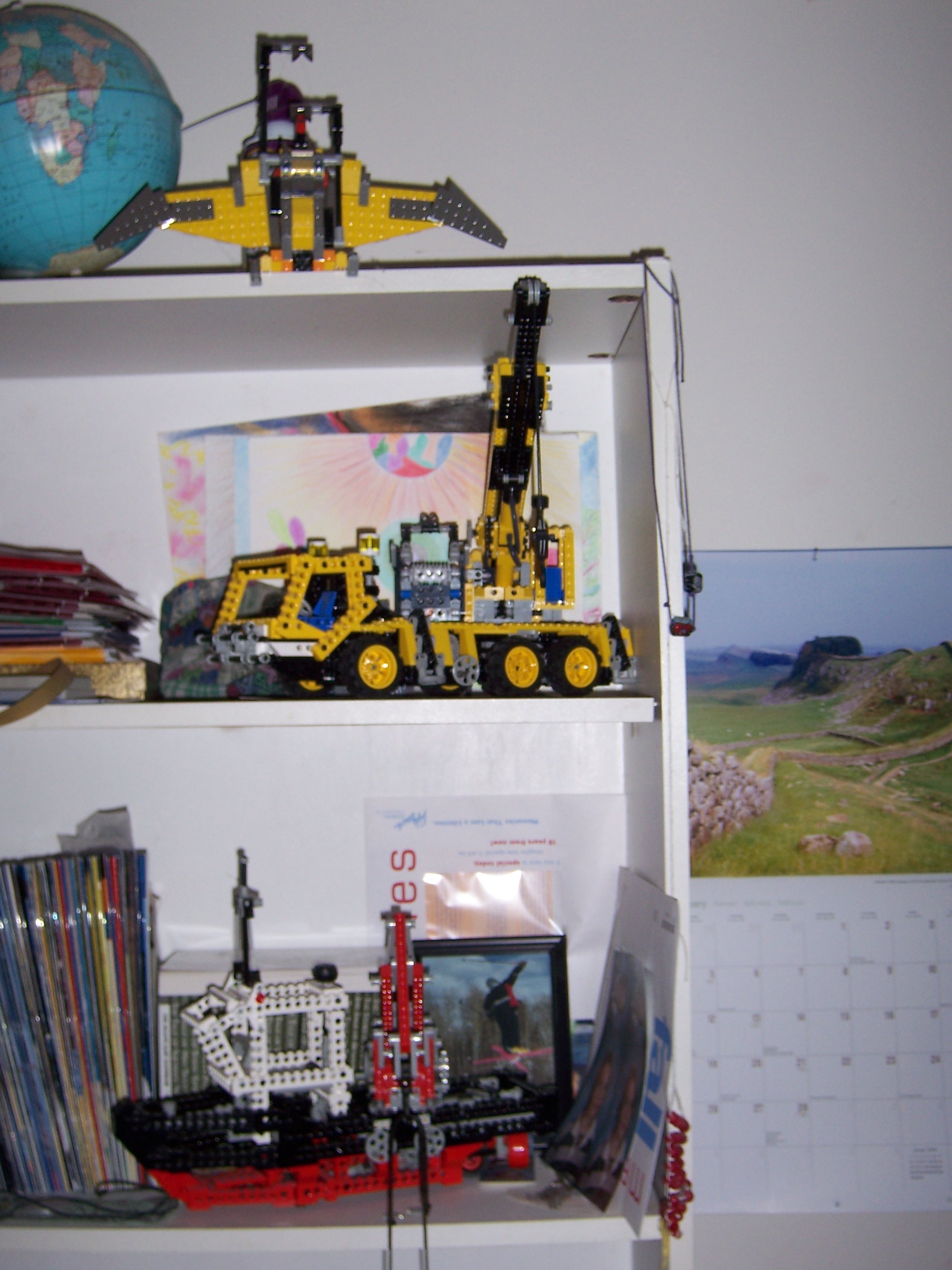 bookcase_upper.jpg