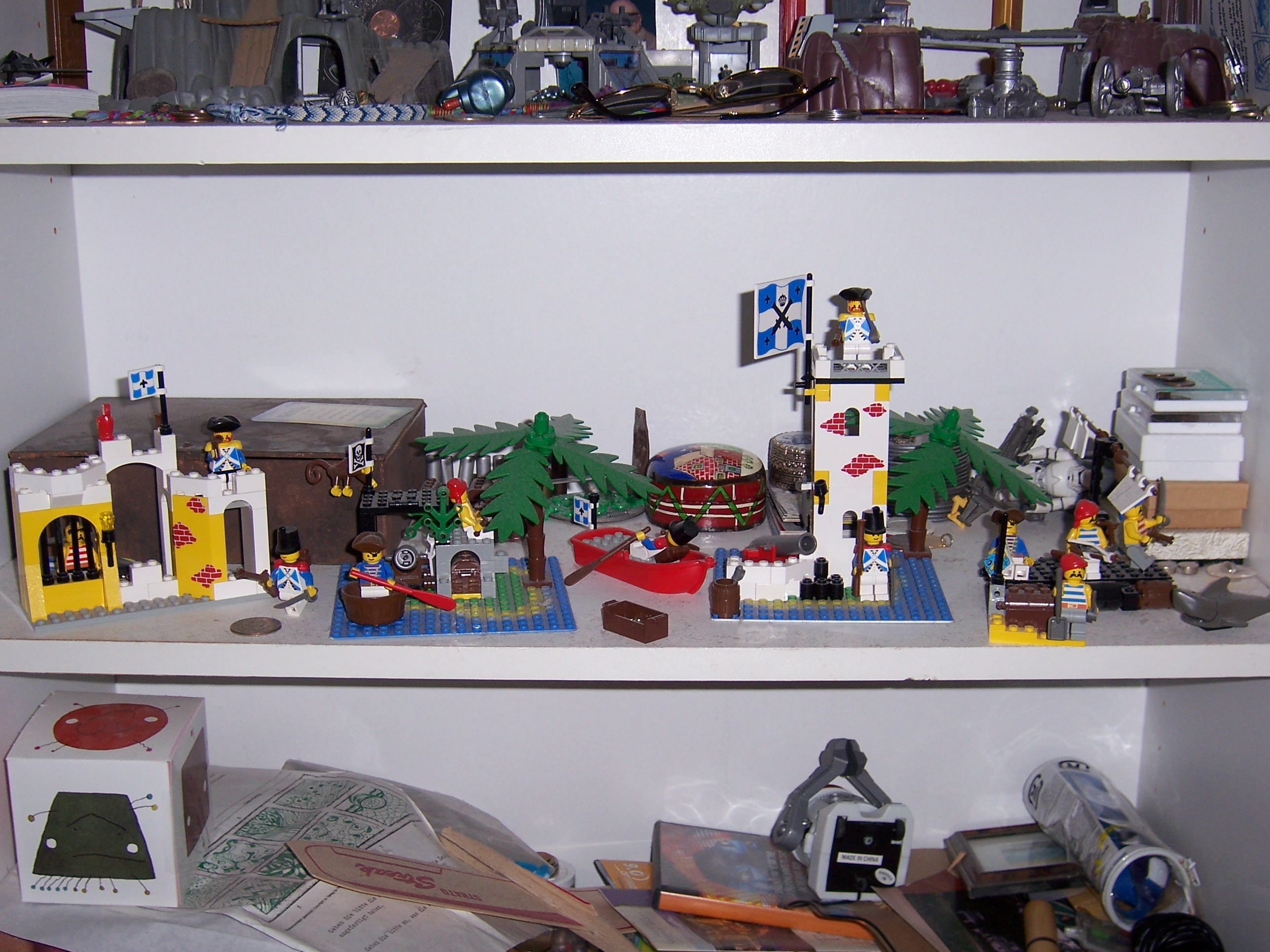 bookcase_shelf.jpg