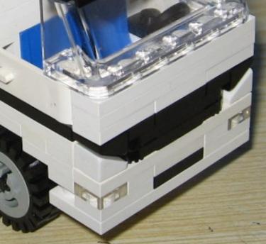 mb-front_mb-ax-n_3.jpg