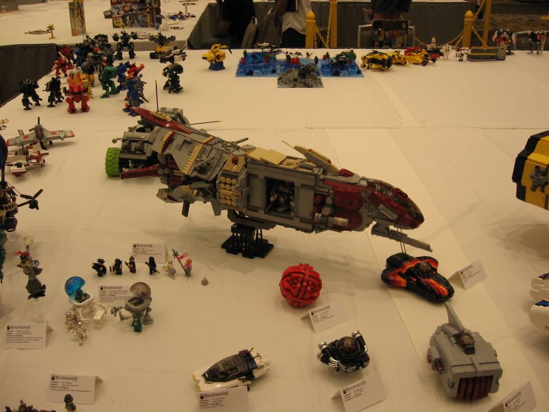 brickworld040.jpg