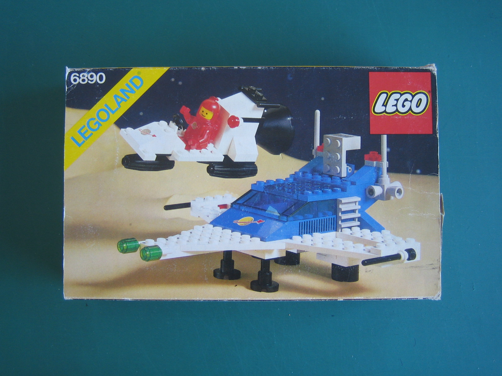 6890_box_front.jpg
