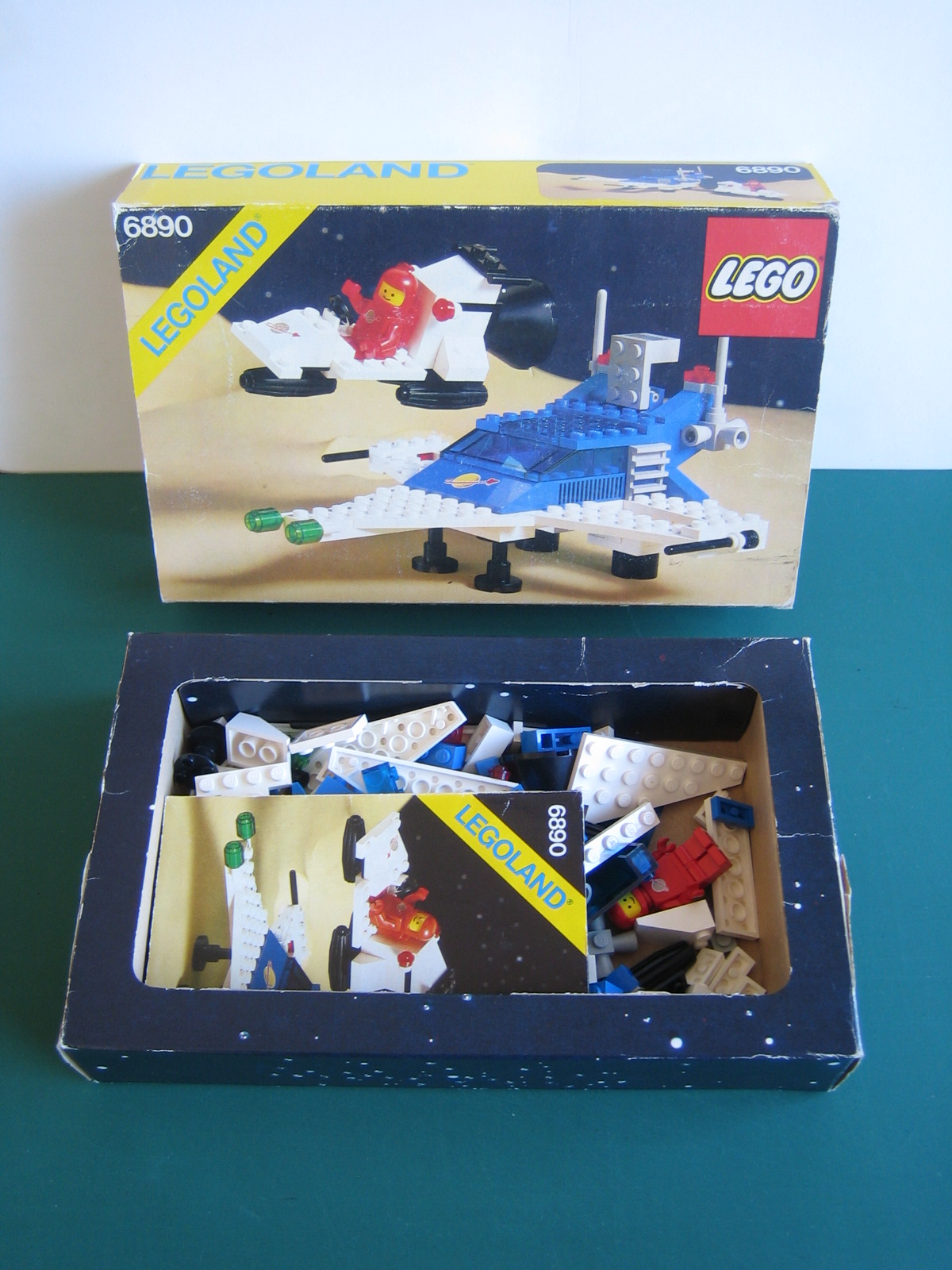 6890_set.jpg