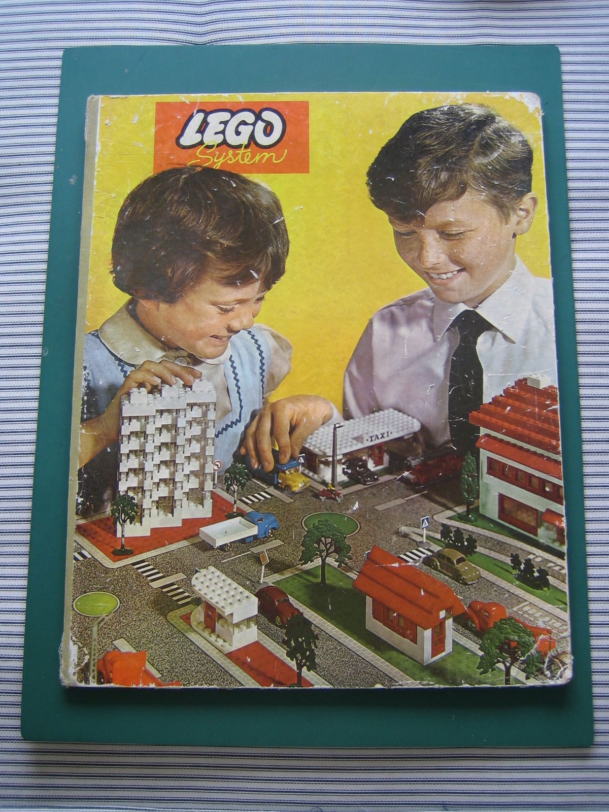 700_townplan_front.jpg