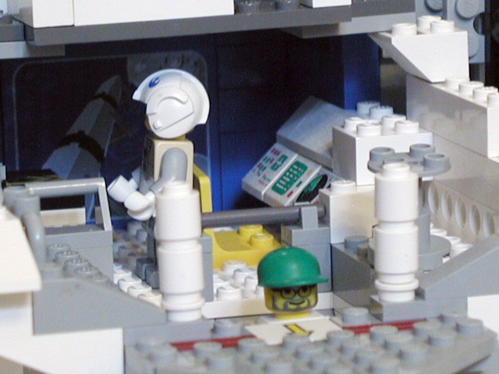 26w-100_raptor_systems.jpg