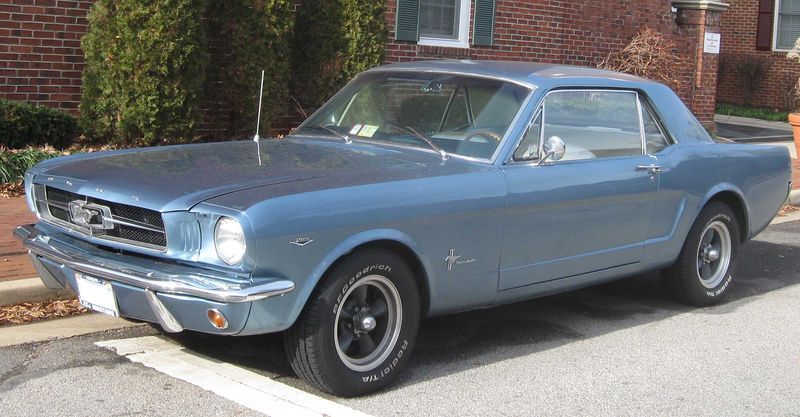 800px-1st_ford_mustang_coupe.jpg