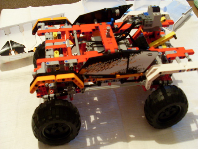 9398_4x4_crawler_b_model12.jpg
