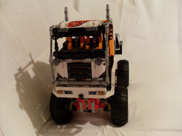 9398_4x4_crawler_b_model22.jpg
