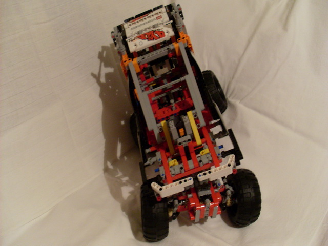 9398_4x4_crawler_b_model27.jpg