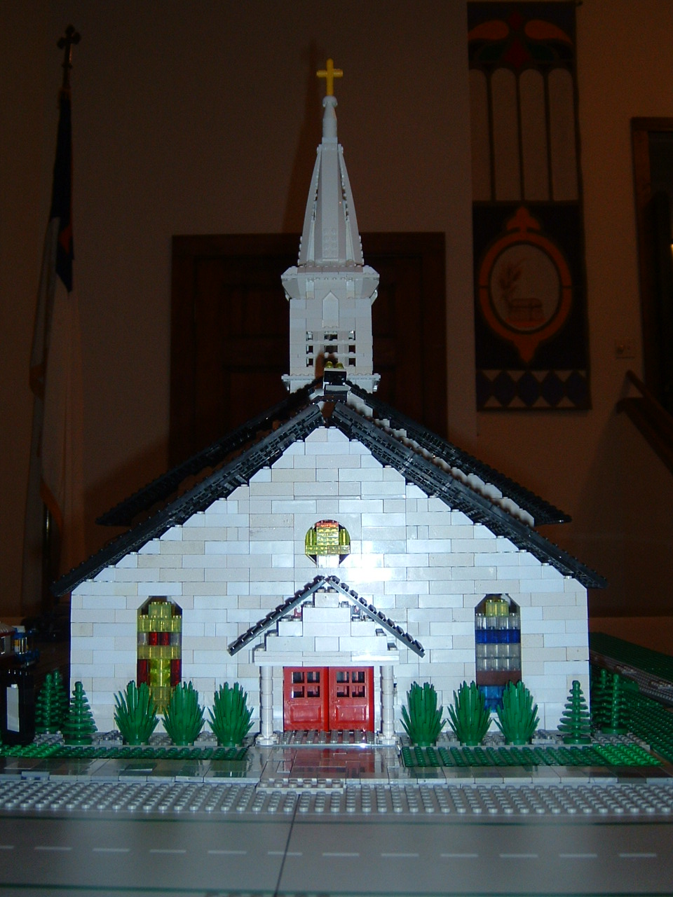 emanuel_lego_church_01.jpg