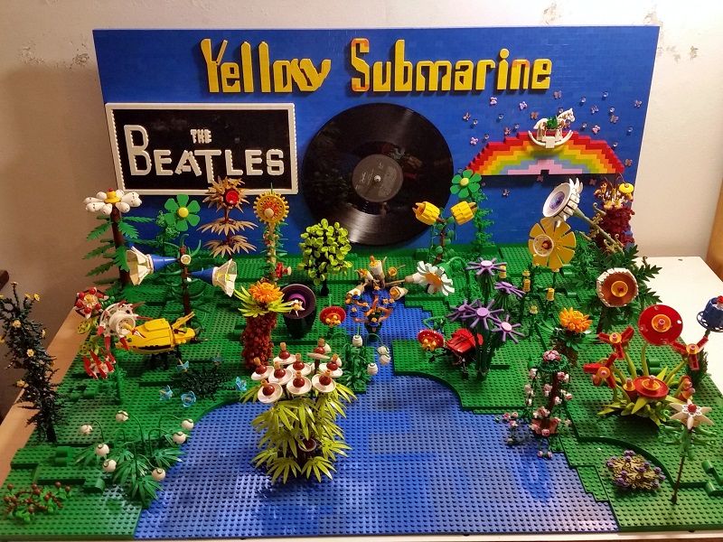 yellowsubmarine2.jpg
