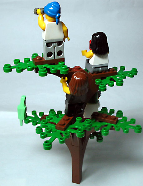 on-the-tree03.jpg