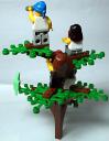 on-the-tree03.jpg