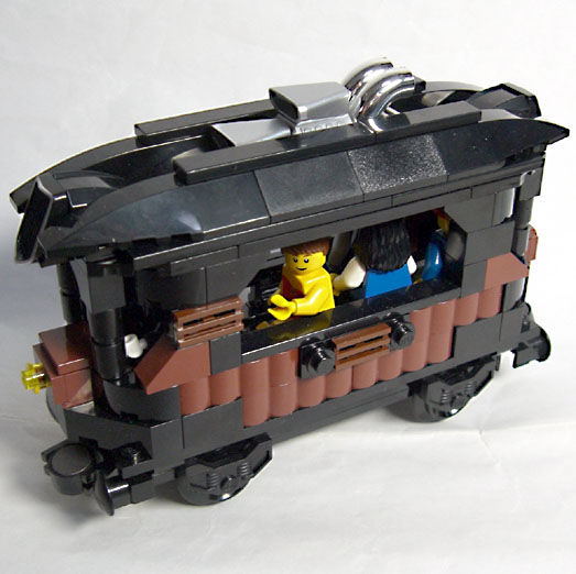 small-train01.jpg