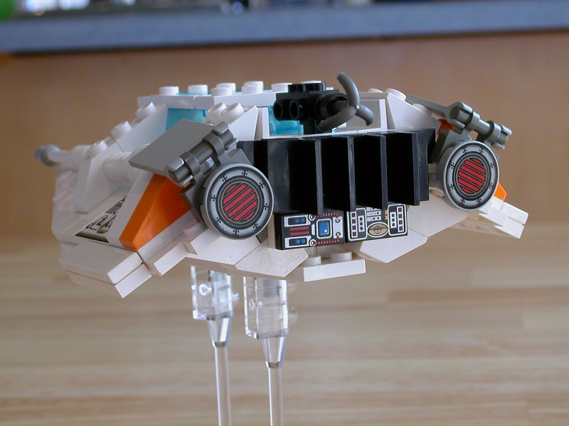 04snowspeeder.jpg