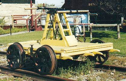 handcar07.jpg