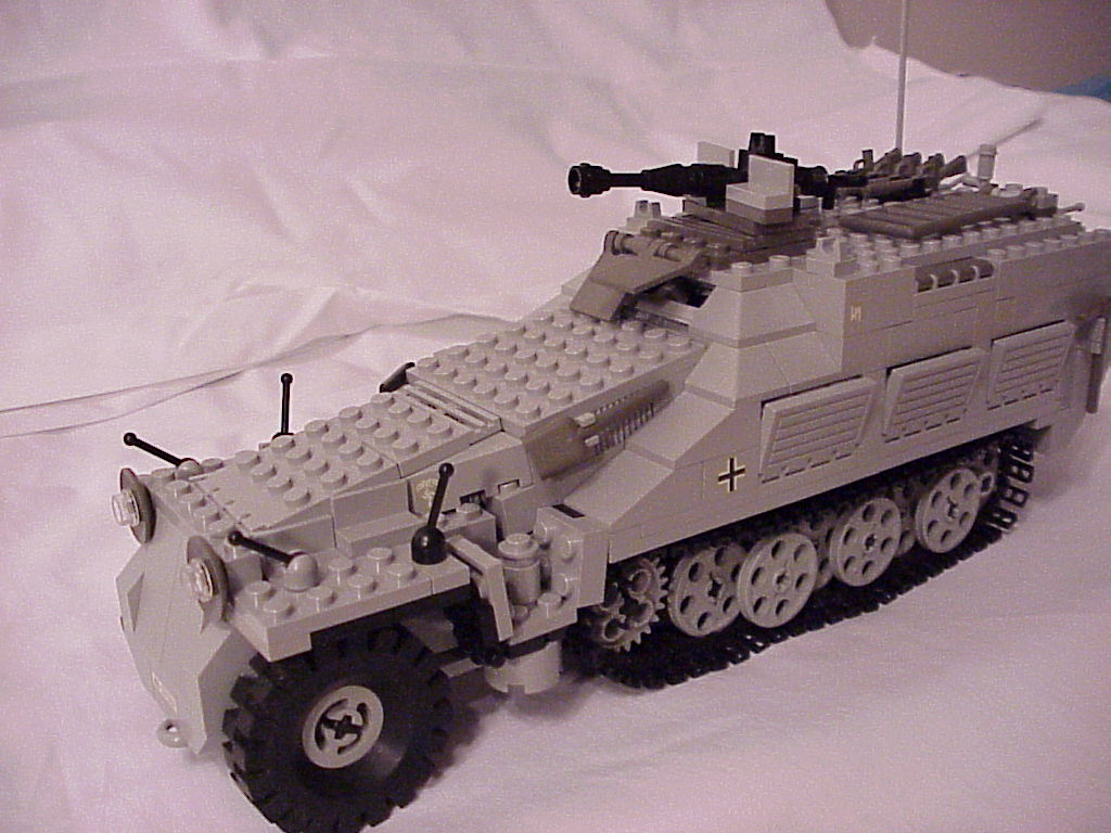 sdkfz251-03.jpg