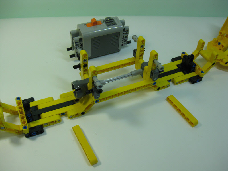 noranmoochassis03.jpg
