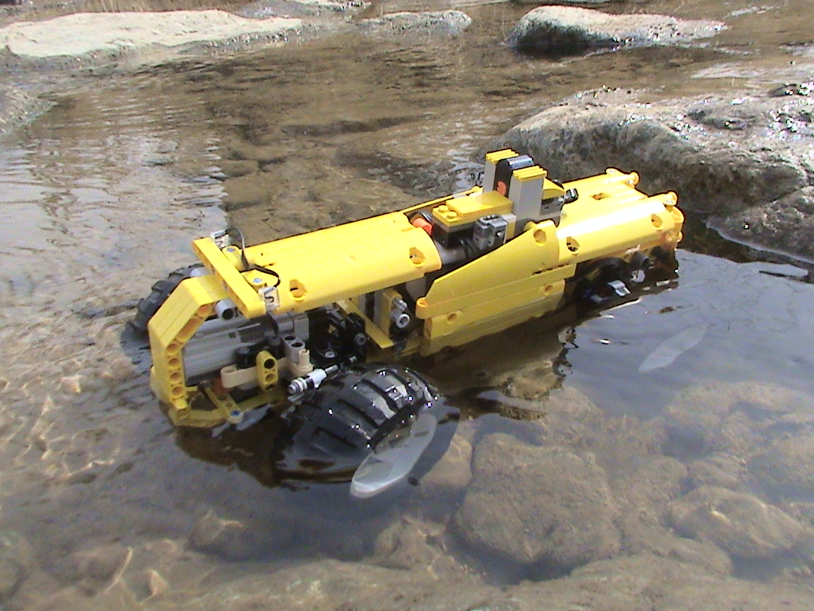 noranmoodeepwater01.jpg