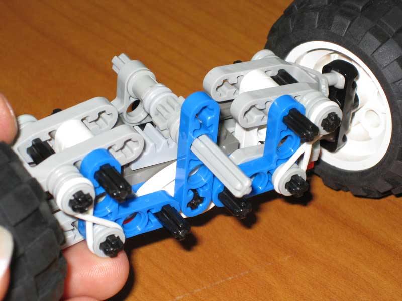 moc_steering4.jpg