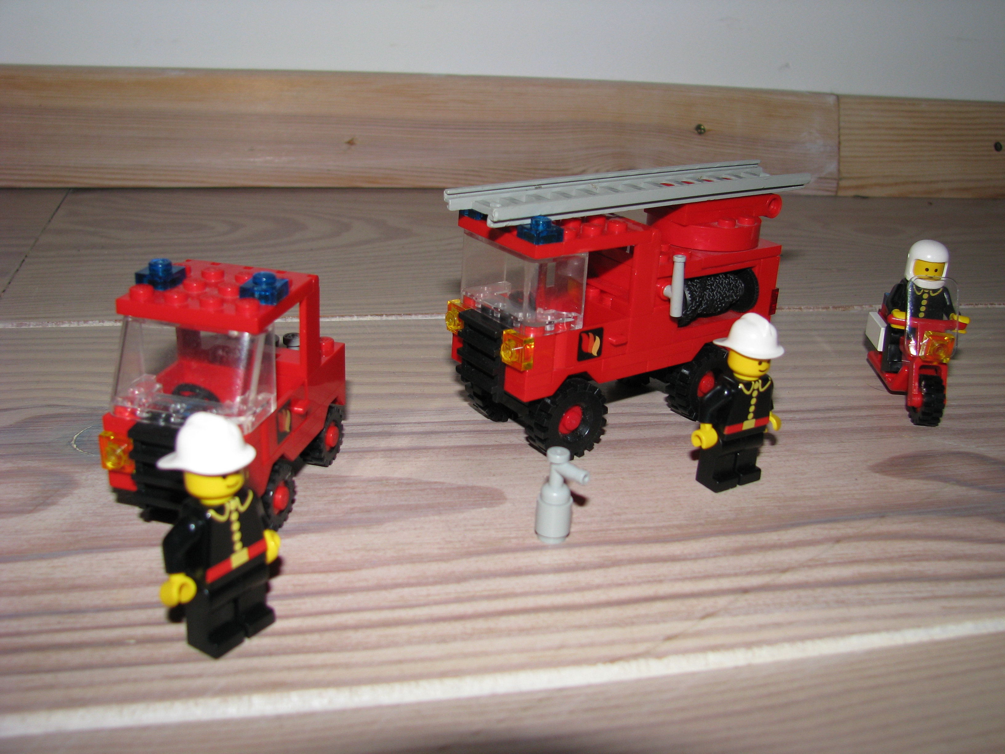 6366-fire_and_rescue_squad-2.jpg