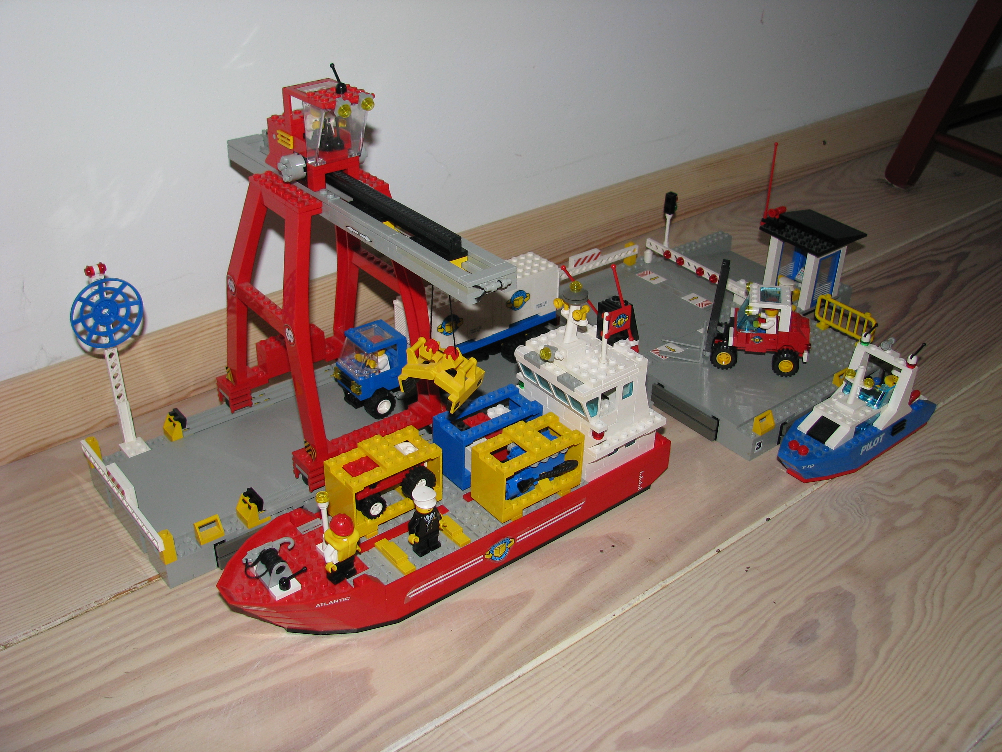 6542-launch_and_load_seaport-4.jpg