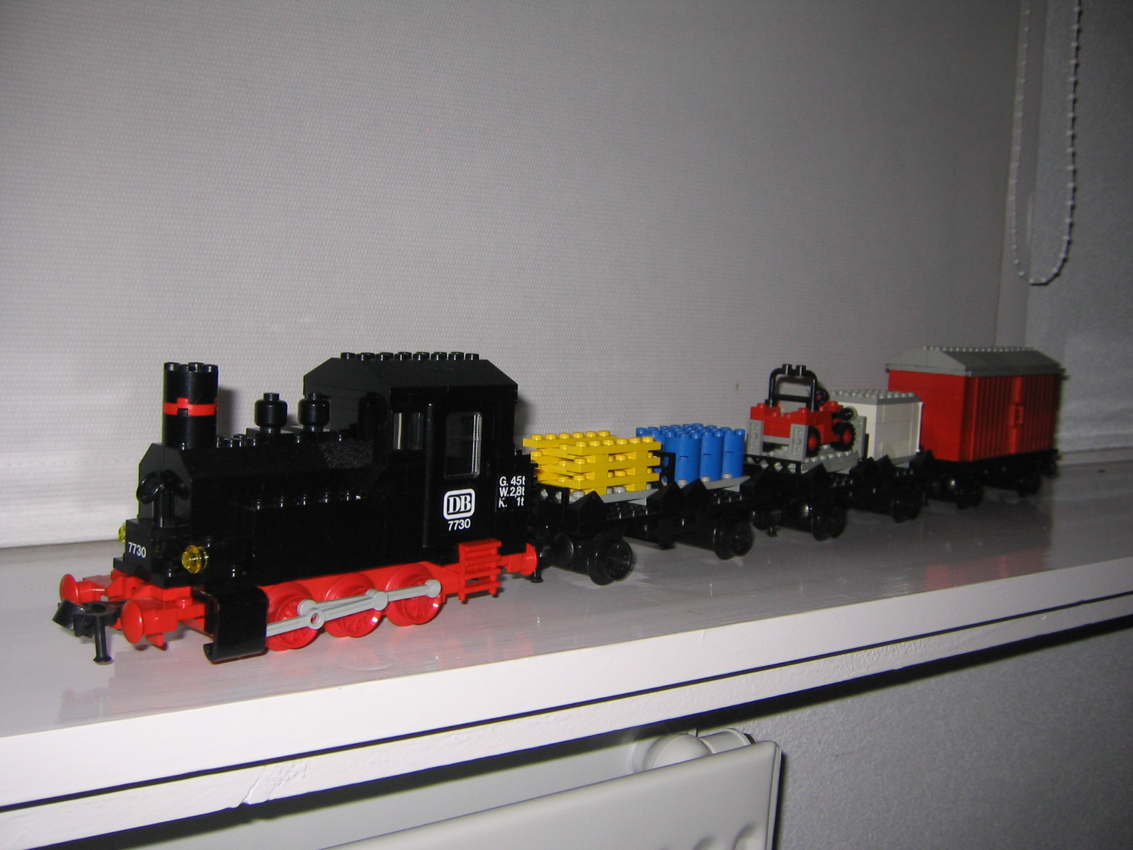 7730-lego-train.jpg