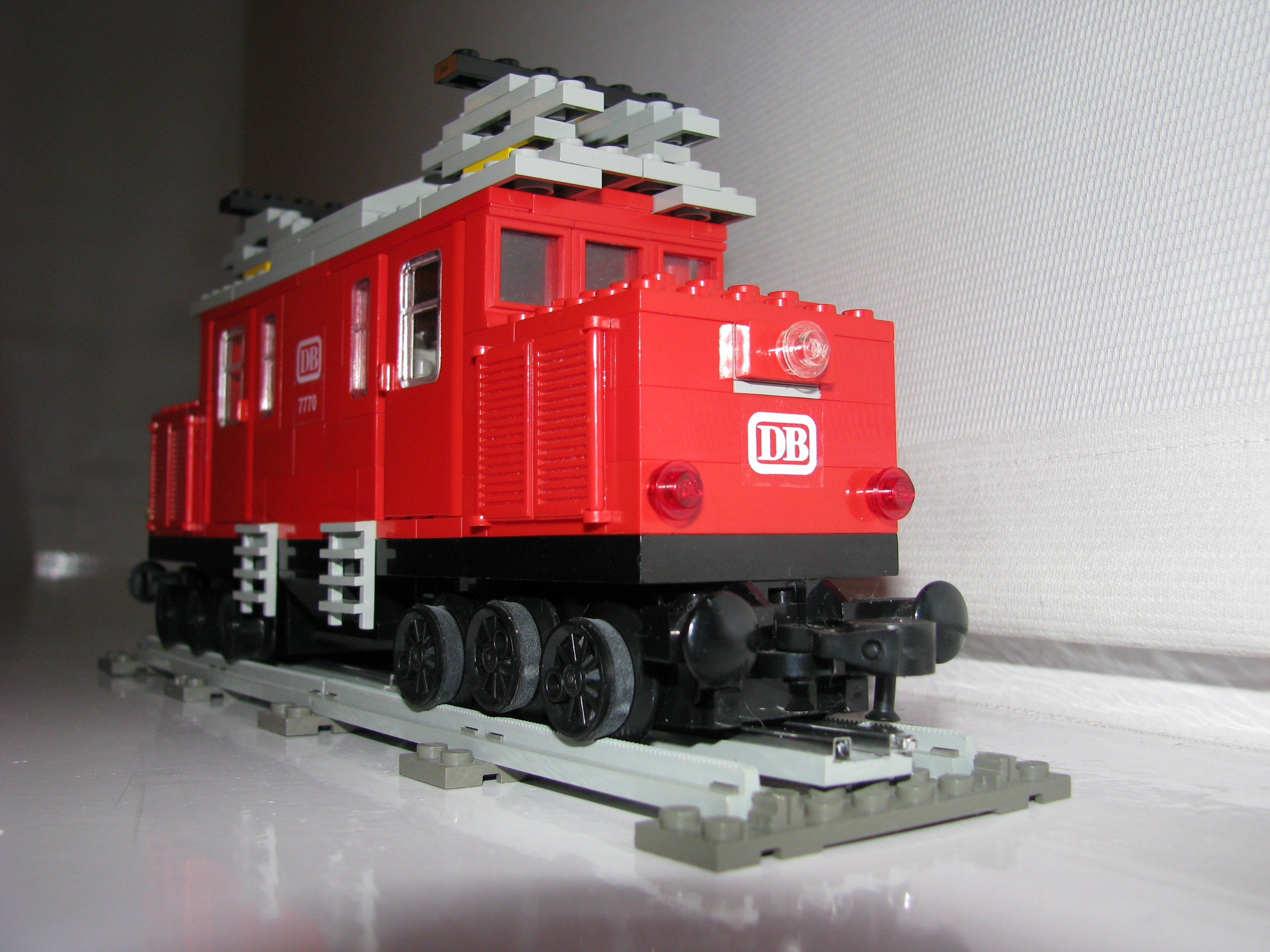 7770-lego-train-2.jpg