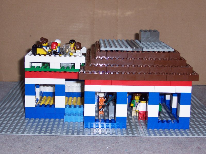 lego-the_pub.jpg