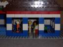 lego-inside_the_pub.jpg