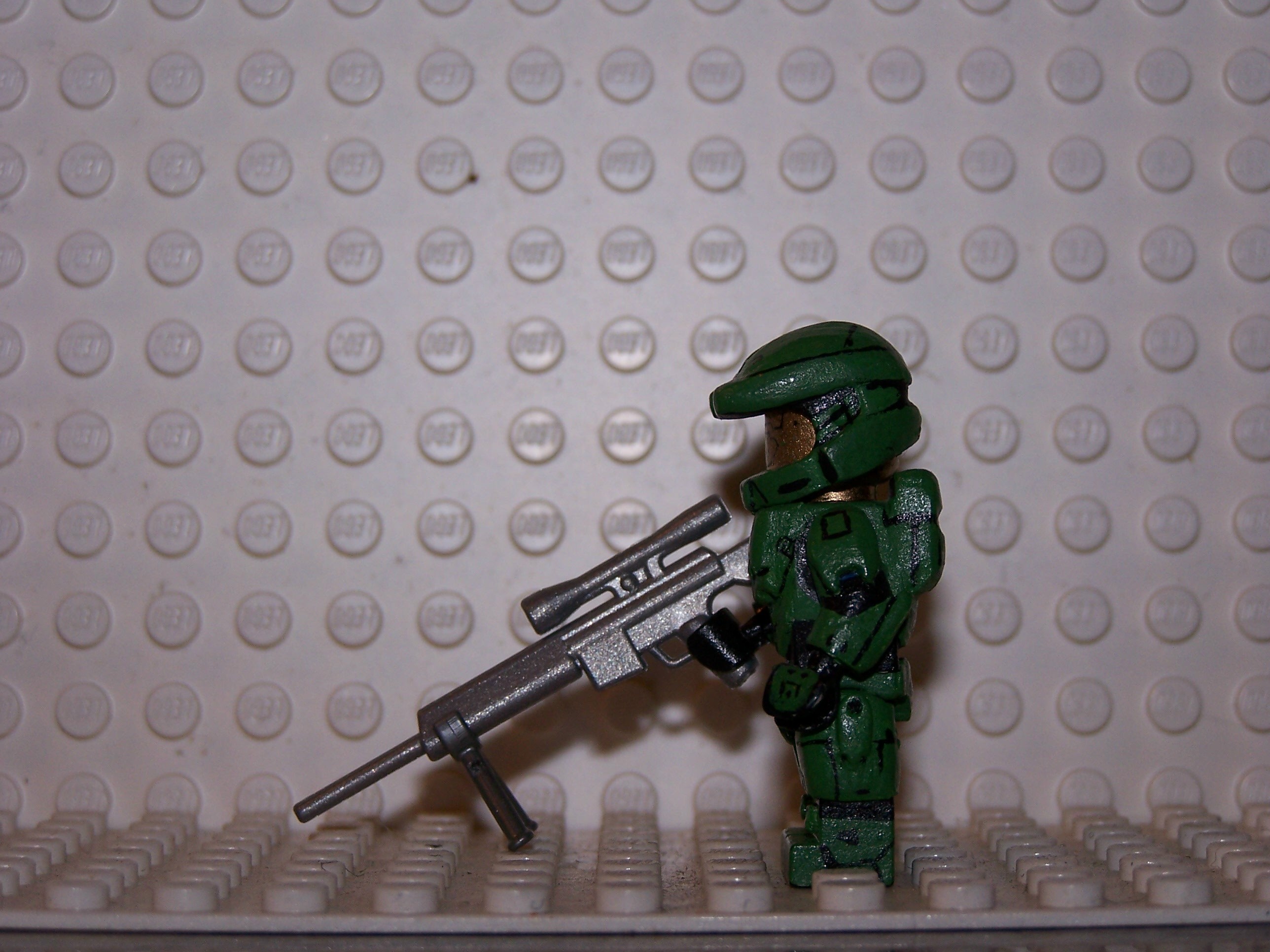 master_chief_side_7-2-08.jpg