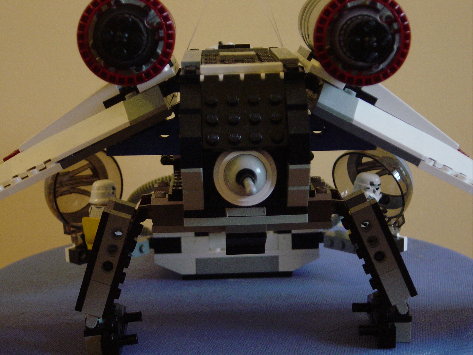 lego_moc_pictures_016.jpg