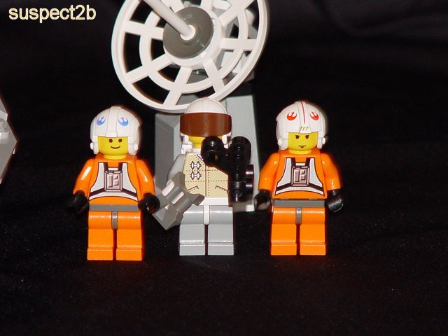 7130minifigs.jpg