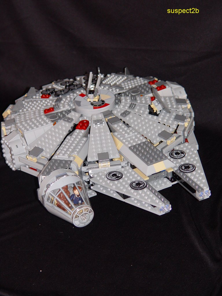 falcon1.jpg