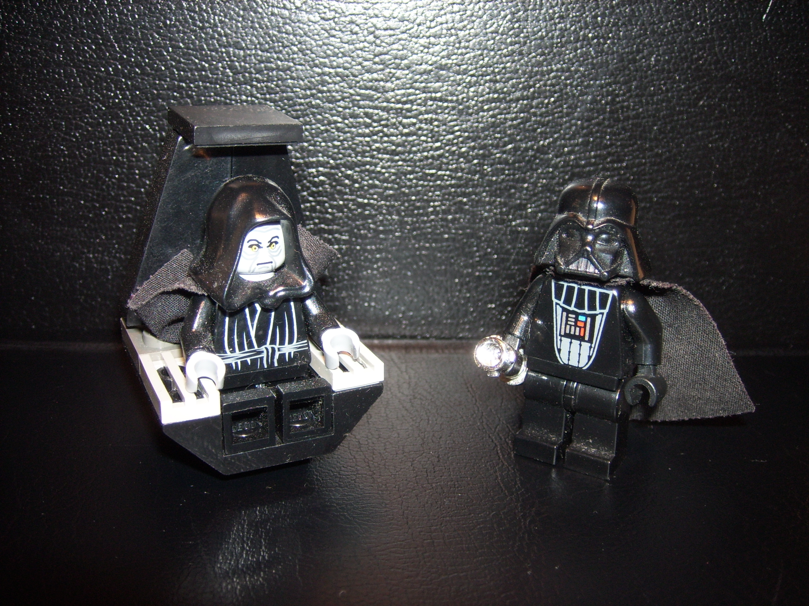 darth_and_chancellor.jpg