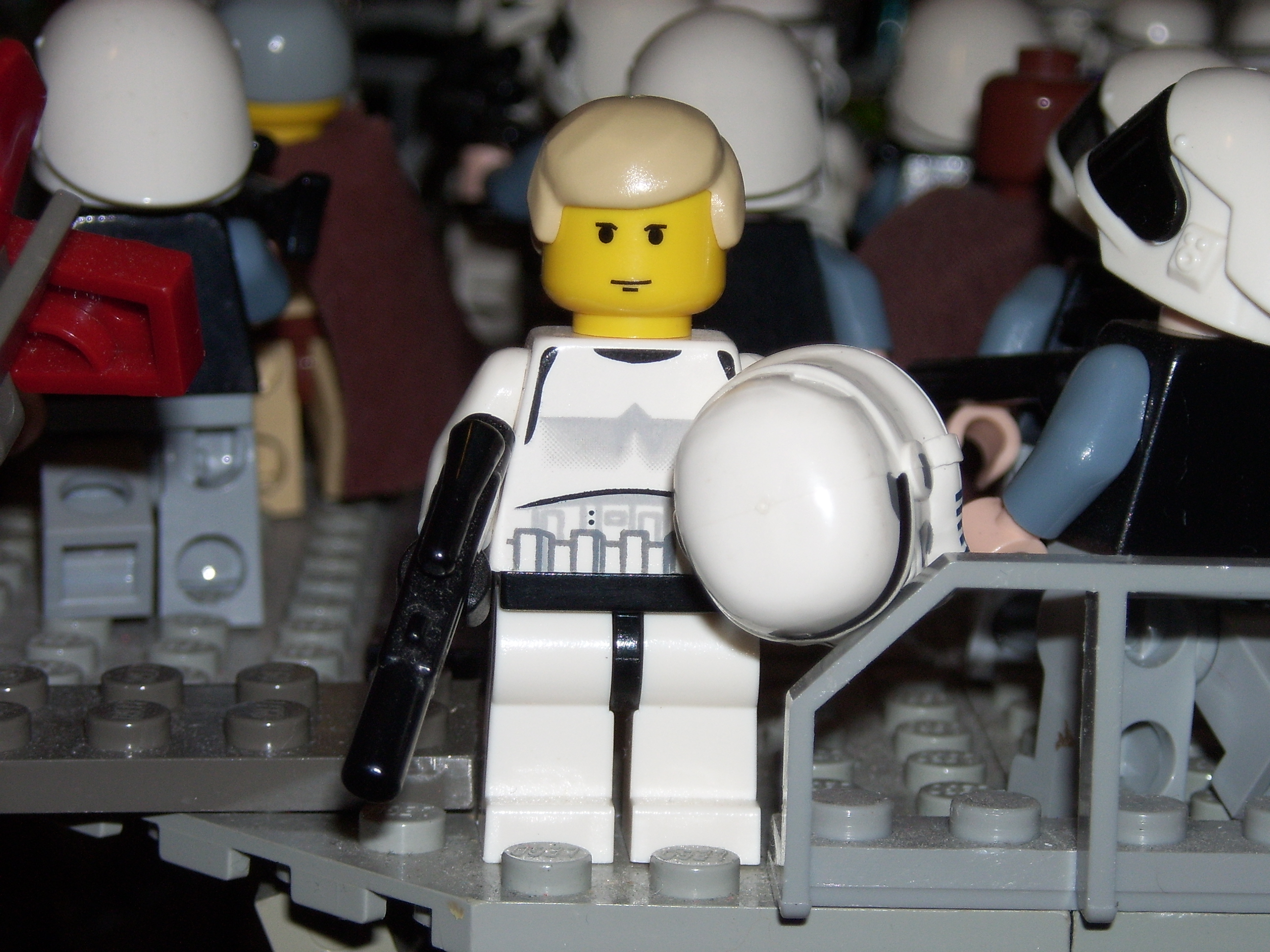 luke_storm_trooper_2.jpg
