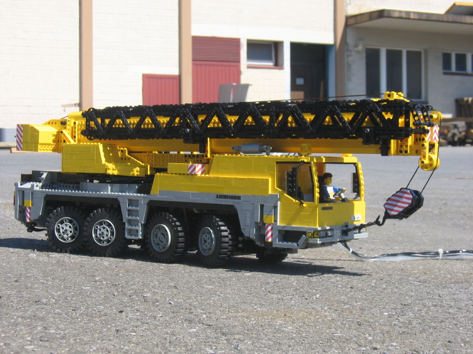 liebherr_002.jpg