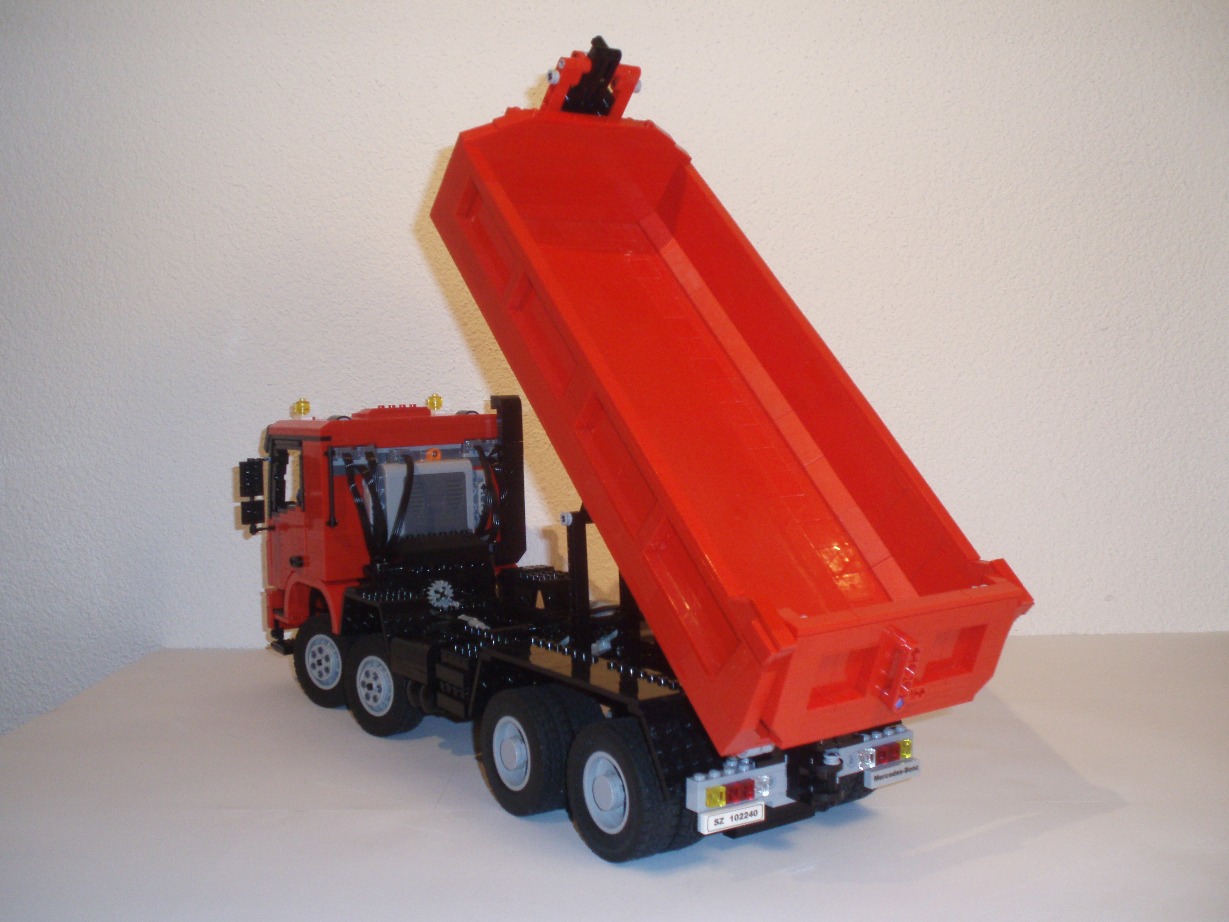 mercedes_actros_017k.jpg