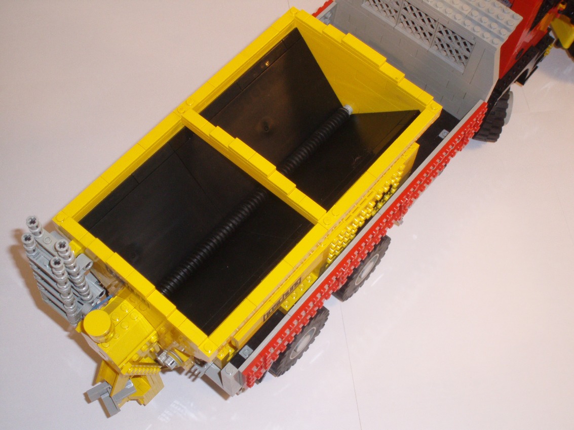 man_snowplow_006k.jpg
