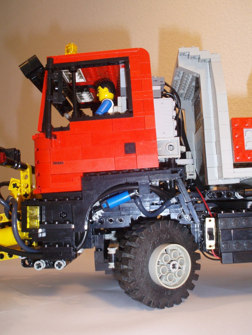 man_snowplow_007k.jpg