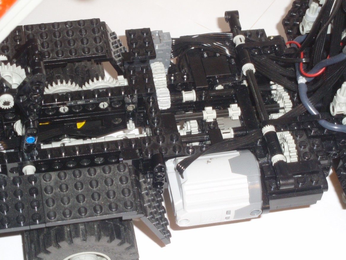 man_snowplow_012k.jpg